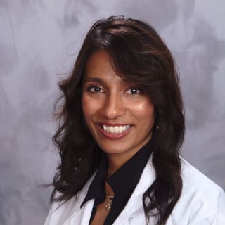 Rujuta Patel, MD, Internal Medicine, Bloomington, IL