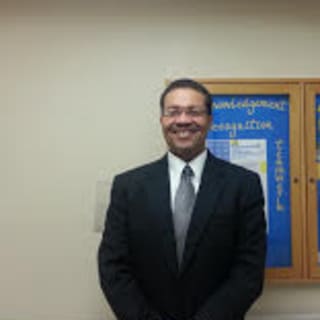 Dr. Luis E. Velez, MD, San Antonio, TX, Nephrologist