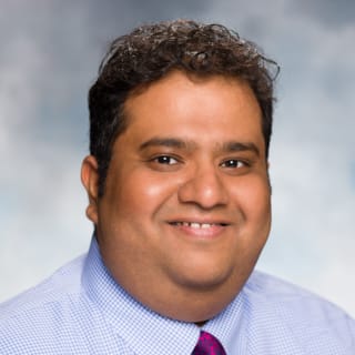 Jinesh Gheeya, MD, Internal Medicine, Columbus, OH