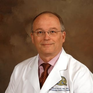 Robert Henderson, MD, Ophthalmology, Mc Ewen, TN, TriStar Centennial Medical Center