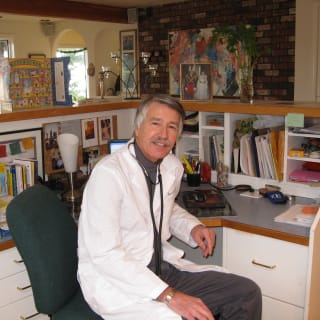 David Long, MD, Internal Medicine, Newport, OR, Samaritan Pacific Communities Hospital