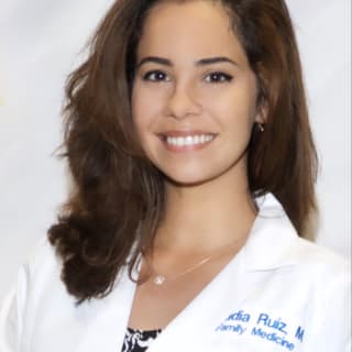 Claudia Ruiz, MD, Family Medicine, Modesto, CA