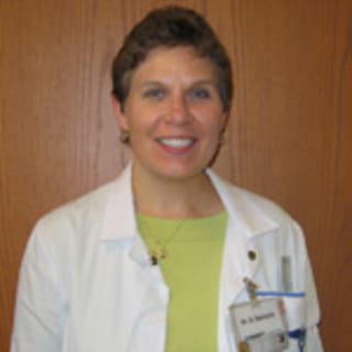 Susan Balciulis, MD, Family Medicine, Davenport, IA