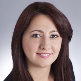 Yisel Hernandez Mons, MD, Internal Medicine, Kendall, FL