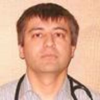 Seref Bornovali, MD, Internal Medicine, Blue Ash, OH