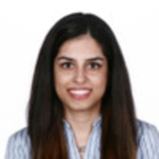 Kainat Khalid, MD, Cardiology, Richmond Hill, NY