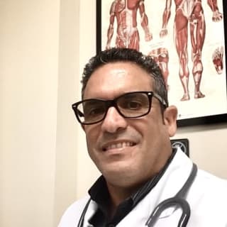 Ernesto Enrique, Geriatric Nurse Practitioner, Miami, FL