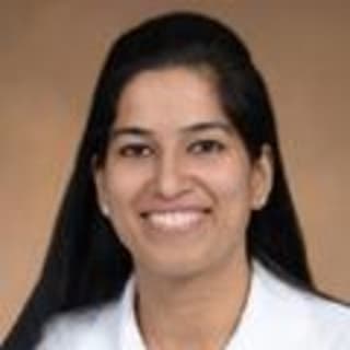 Aaysha Kapila, MD, Internal Medicine, Oswego, IL