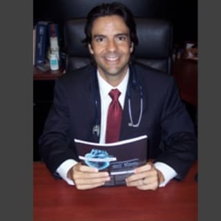 Rene Reyes, MD, Internal Medicine, Hollywood, FL, Memorial Regional Hospital South