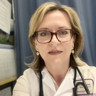 Renata Ukowska, MD, Internal Medicine, Brooklyn, NY, Richmond University Medical Center