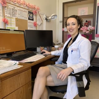 Emmily (Tkach) Poole, MD, Pulmonology, Clovis, CA