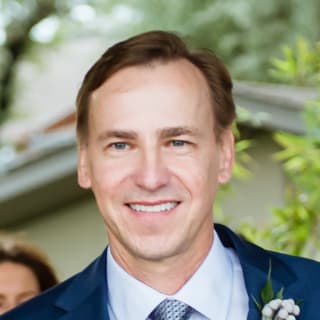 Erik Strelnieks, MD