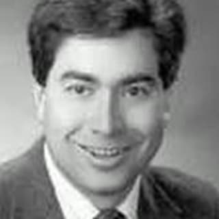Robert Saldivar, MD, Family Medicine, Beaverton, OR, Kaiser Sunnyside Medical Center