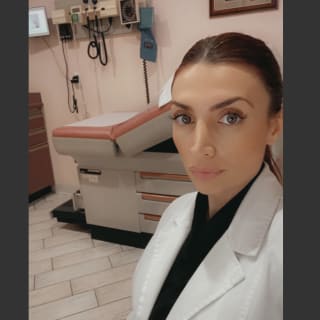 Anna Vasilyan, Family Nurse Practitioner, Beverly Hills, CA