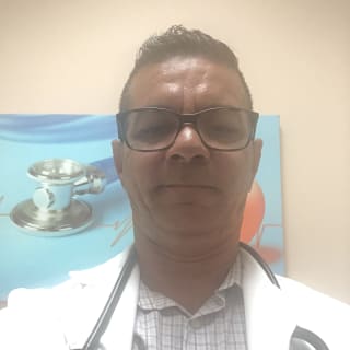 Osvaldo Alvarez Lopez, Family Nurse Practitioner, Greenacres, FL