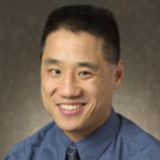 Michael Chen, MD, Internal Medicine, Stayton, OR