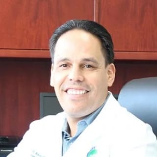 Kervin Arroyo-Torres, MD