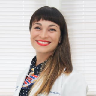Christine Munoz, MD, Internal Medicine, Atlantis, FL