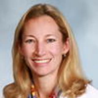 Claudia Reynders, MD, Radiology, Salem, MA, Lowell General Hospital