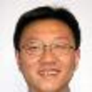 Zhihong Zhou, MD, Internal Medicine, Horsham, PA