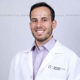 Jonathan Perez, MD, Internal Medicine, Tyler, TX