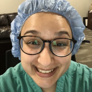 Sarah Renna, MD, Family Medicine, Erie, PA