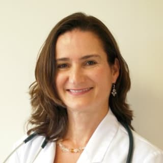 Eva Gassiraro, MD, Internal Medicine, Cambridge, MA, Mount Auburn Hospital