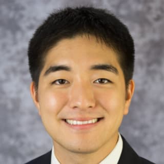 Timothy Chong, MD, Internal Medicine, Stony Brook, NY