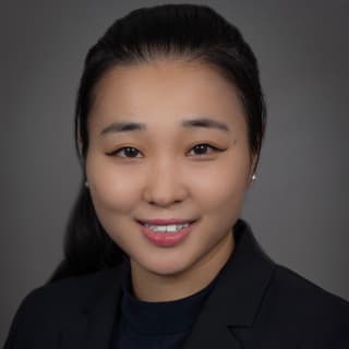 Yueyue Shen, MD, Internal Medicine, Bay Shore, NY