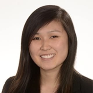 Ashley La, MD, Internal Medicine, Chicago, IL