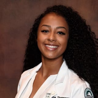 Ariana Thompson, MD, Resident Physician, Albuquerque, NM