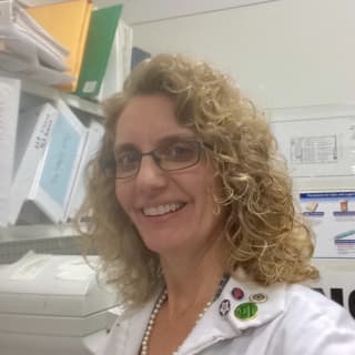 Elaine Smiley, Pharmacist, Pittsburgh, PA