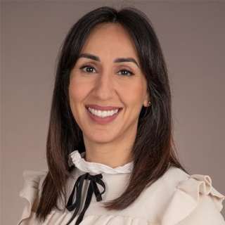 Zainab Naji, MD, Physical Medicine/Rehab, Long Beach, CA