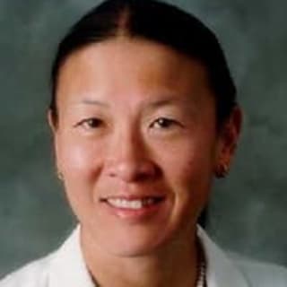 Maggie Che, MD, Endocrinology, Vacaville, CA