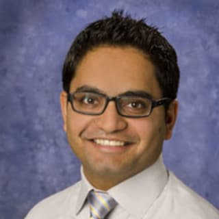 Derinbhai Patel, MD, Internal Medicine, Live Oak, TX, Methodist Hospital