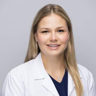 Olivia Walkowiak, MD, Resident Physician, Chicago, IL