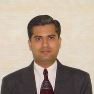 Parag Thakkar, MD, Internal Medicine, Grayslake, IL