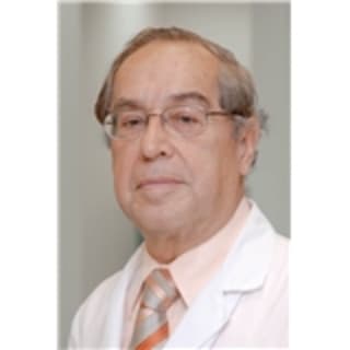 Bernardo Fernandez, MD, Internal Medicine, Hempstead, NY, Nassau University Medical Center