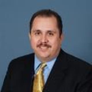 Victor Macias, MD, Internal Medicine, Bend, OR