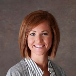 Megan Tuetken, Family Nurse Practitioner, Hillsboro, IL