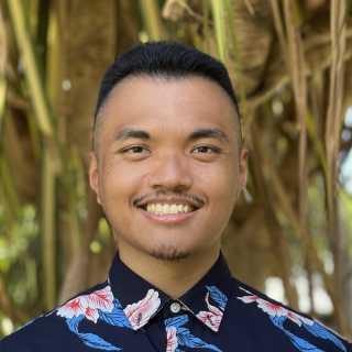 Cesar Macadangdang, Family Nurse Practitioner, Everett, WA