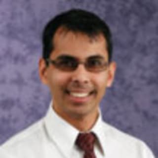 Vikas Mittal, MD, Internal Medicine, Minneapolis, MN