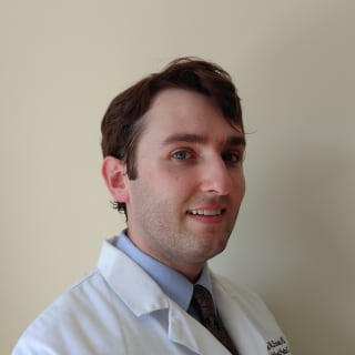 Lucas Fasolo, MD, Internal Medicine, Carol City, FL