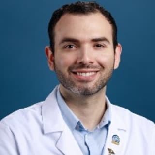 Enrique Seamanduras-Navarro, MD, Internal Medicine, La Quinta, CA