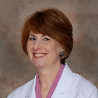 Colleen MacInnis, MD, Dermatology, Leesburg, FL