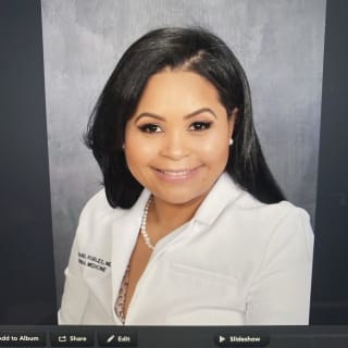 Cristabel Robles Hidalgo, MD, Internal Medicine, Plantation, FL