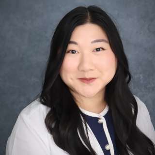 Gina Mo, MD, Internal Medicine, West Hollywood, CA