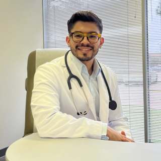 Adonis L Castillo, MD, Internal Medicine, Houston, TX