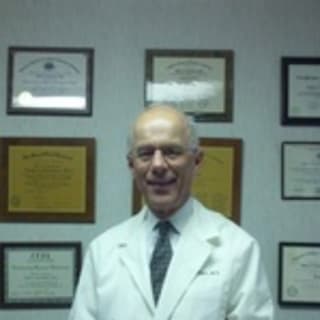 Philip Schweitzer, MD, Gastroenterology, Bronx, NY, Montefiore Medical Center - Wakefield Campus