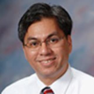 Josefino Diaz, MD, Internal Medicine, Duluth, MN, Essentia Health Duluth